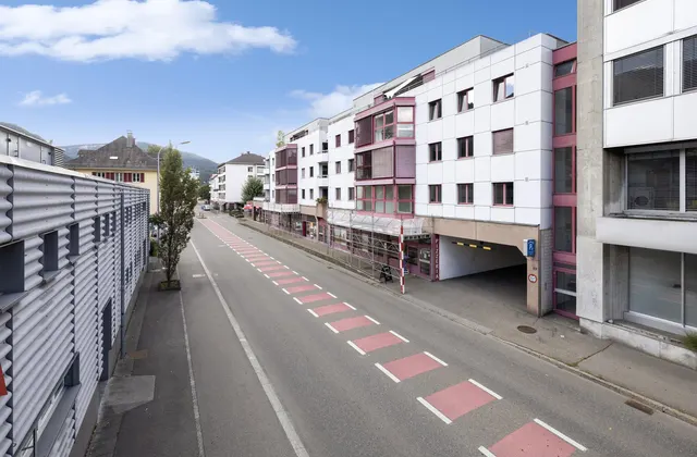 Places de parc à louer – Moutier