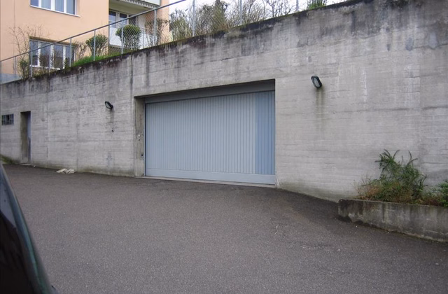 Freier Motorradplatz