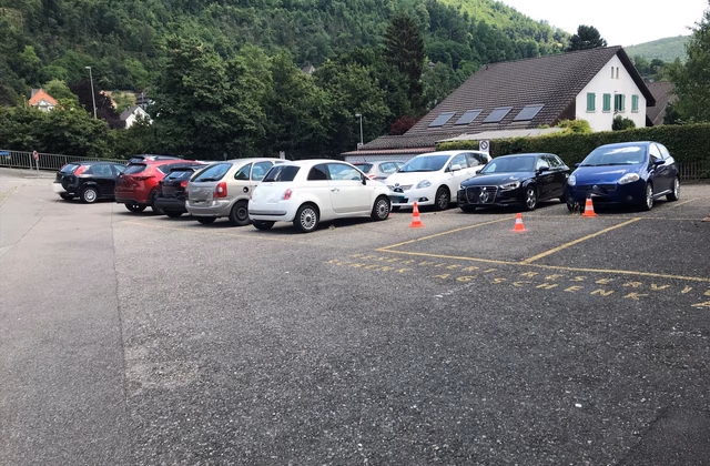 Posto auto esterno in affitto!