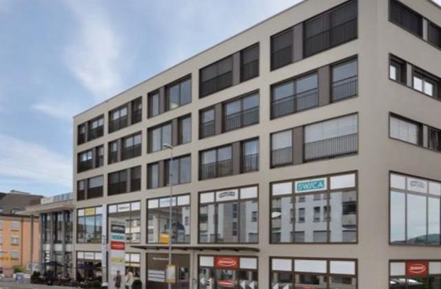 Surface commerciale / boutique attrayante au centre d'Uzwil