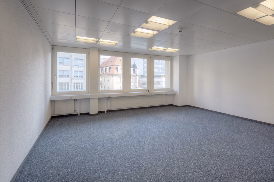 The new home for your business!, Bettlachstr., 2540 Grenchen, Solothurn, CH