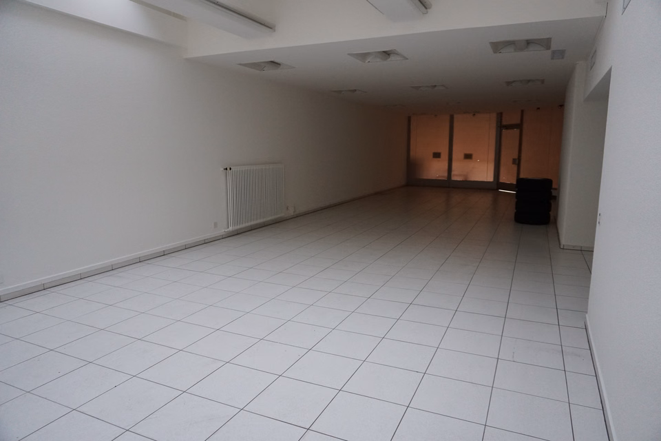 Local commercial dans un emplacement de premier ordre avec grande vitrine, Hammerstr., 4057 Basel, Basel-City, CH