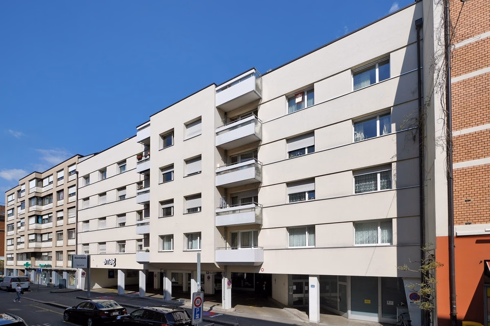 Local commercial dans un emplacement de premier ordre avec grande vitrine, Hammerstr., 4057 Basel, Basel-City, CH