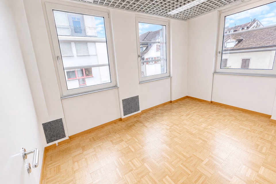 Attraente superficie per ufficio con allestimento fitness/studio a Rapperswil!, Merkurstrasse, 8640 Rapperswil SG, St. Gallen, CH