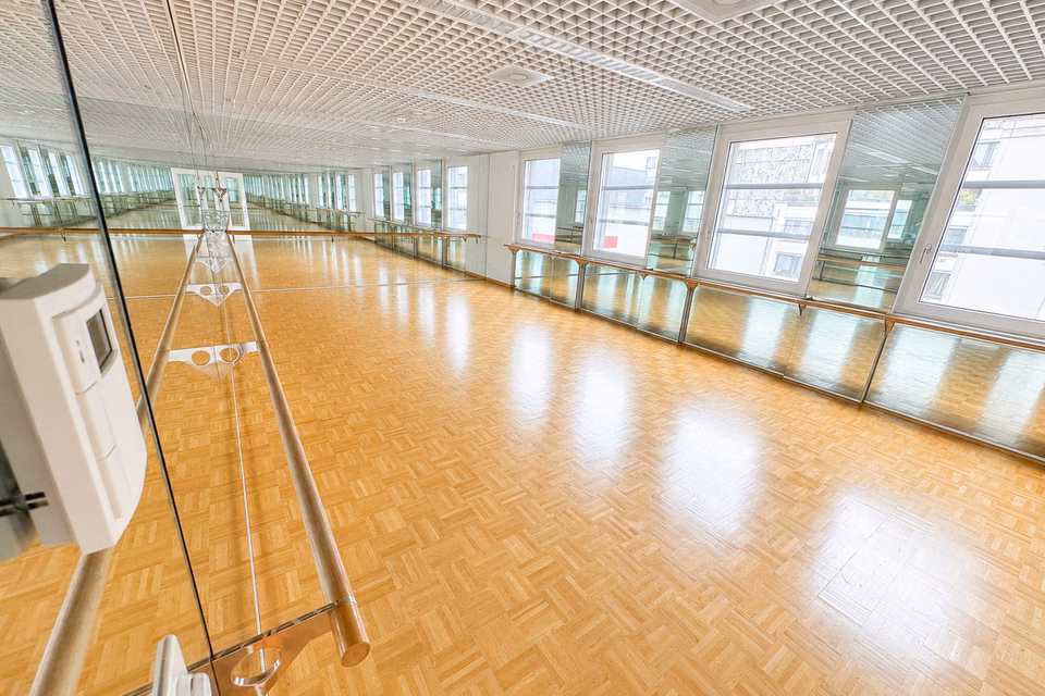 Attraente superficie per ufficio con allestimento fitness/studio a Rapperswil!, Merkurstrasse, 8640 Rapperswil SG, St. Gallen, CH