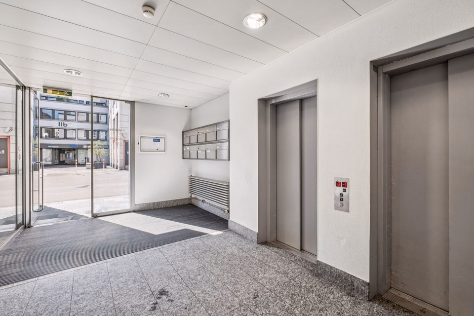 Superficie per uffici attraente con allestimento per fitness/studio a Rapperswil!, Merkurstrasse, 8640 Rapperswil SG, St. Gallen, CH