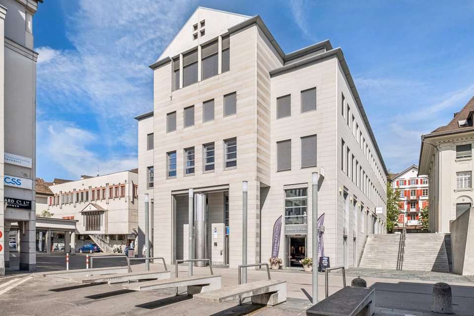 Superficie per uffici attraente con allestimento per fitness/studio a Rapperswil!, Merkurstrasse, 8640 Rapperswil SG, St. Gallen, CH