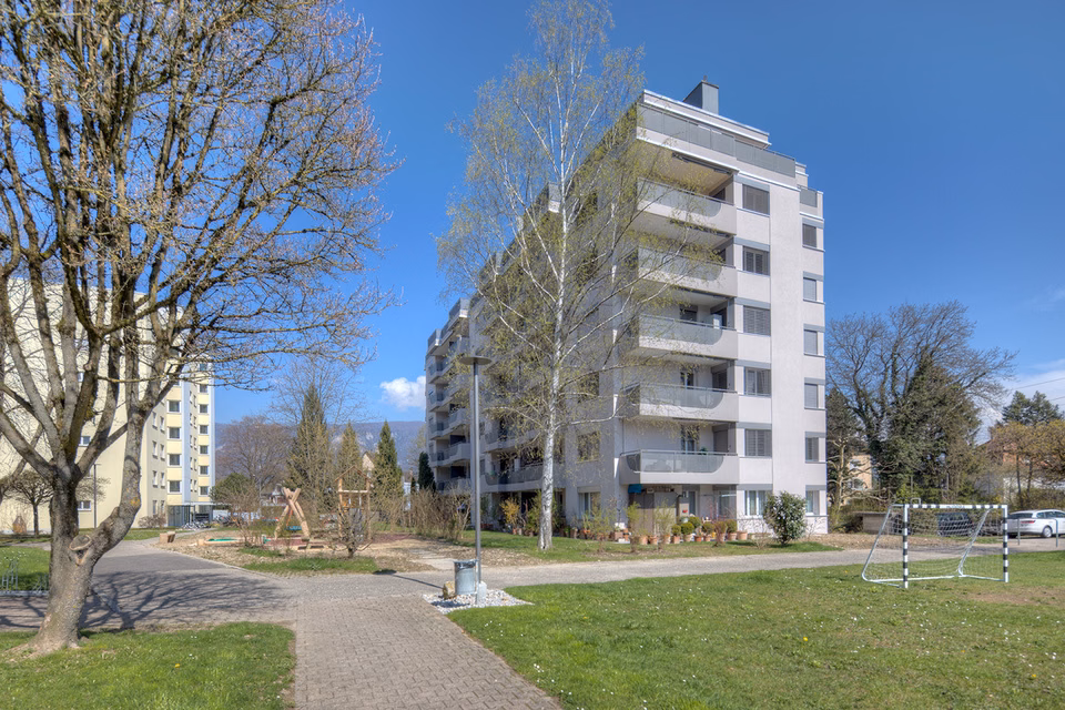 Parking Space Available - Immediate Availability!, Stauffacherweg 3, EH, 4528 Zuchwil, Solothurn, CH