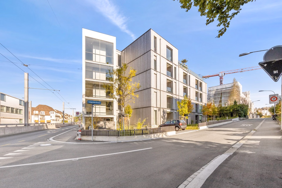 Place de parc avec borne de recharge près de Bucheggplatz, TG Bucheggstrasse, 8057 Zürich, Zurich, CH