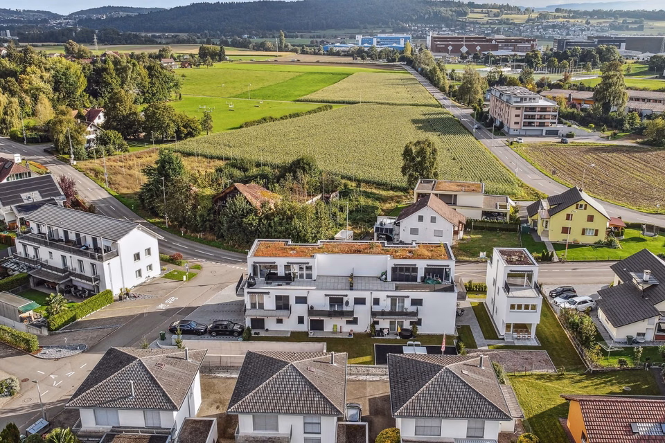Votre voiture a-t-elle besoin d'un abri ?, Rigacherweg 1/1a EP, 5612 Villmergen, Aargau, CH