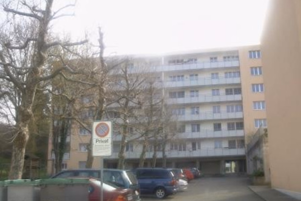 Posto moto disponibile, Wollmattweg, 4143 Dornach, Solothurn, CH