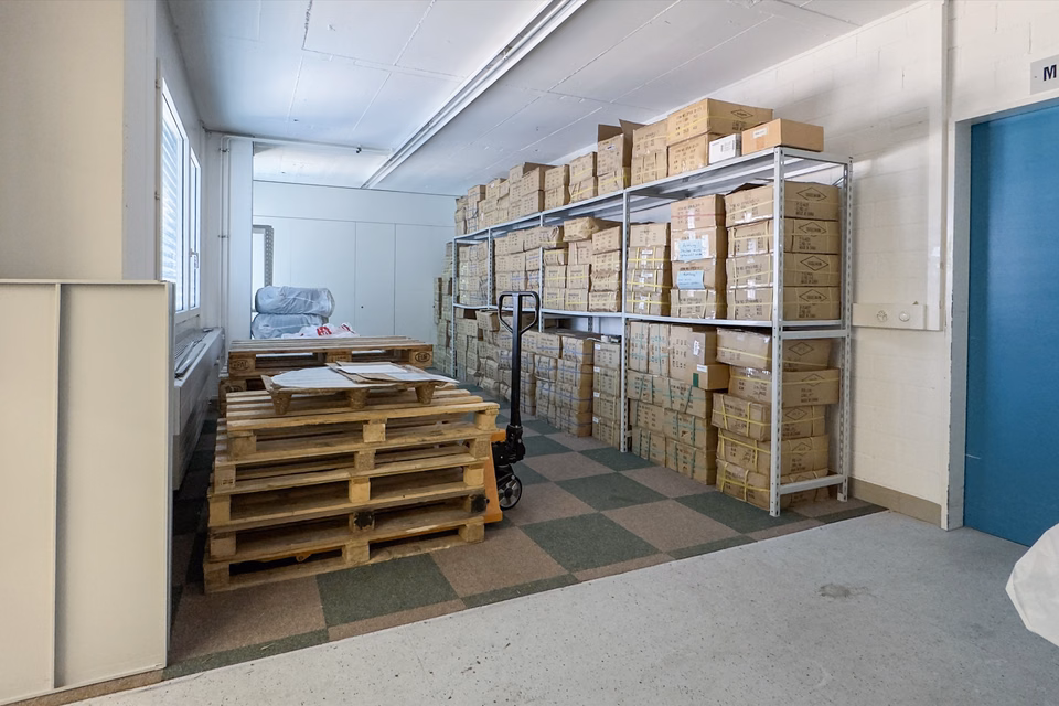 Ufficio ad uso polivalente!, Allmendstr., 8320 Fehraltorf, Zurich, CH