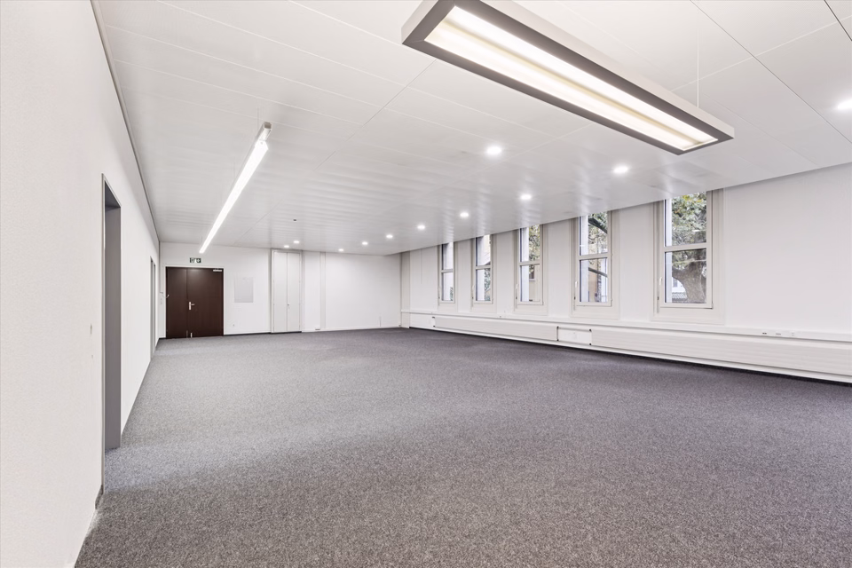Luminoso spazio ufficio nel centro di Flawil – 175?m² pronto all'uso, Kanzleistrasse, 9230 Flawil, St. Gallen, CH