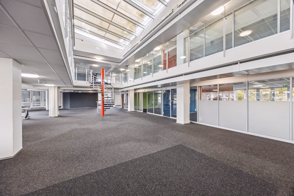 Un edificio ricco di opportunità – per uffici, formazione, sanità e creatività, Dammweg, 3013 Bern, Bern, CH