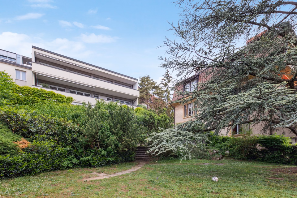 Proche de la gare CFF et de l'hôpital Pourtalès, Rue du Crêt-Taconnet, 2000 Neuchâtel, Neuchâtel, CH