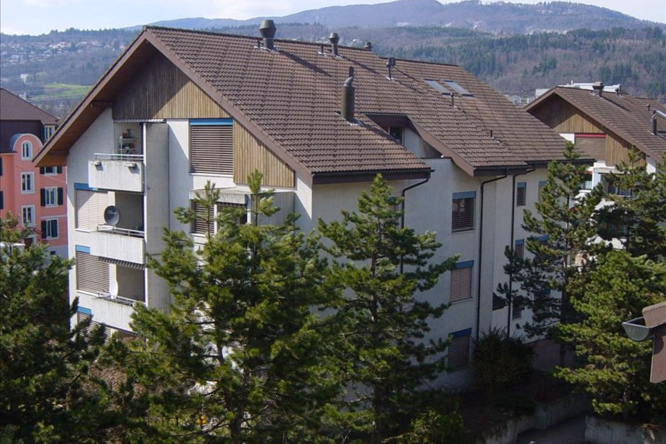 Vous êtes à la recherche d'une place de parc ?, Orpundstr. 9, EH, 2504 Biel/Bienne, Bern, CH