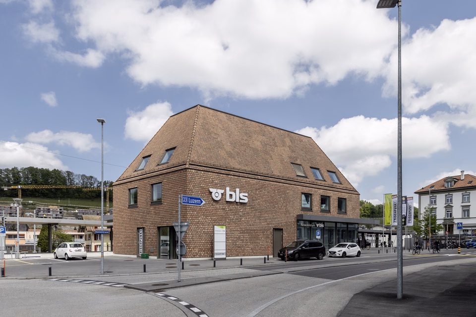 Modern office/practice premises directly at the train station, Bahnhofstr., 4950 Huttwil, Bern, CH