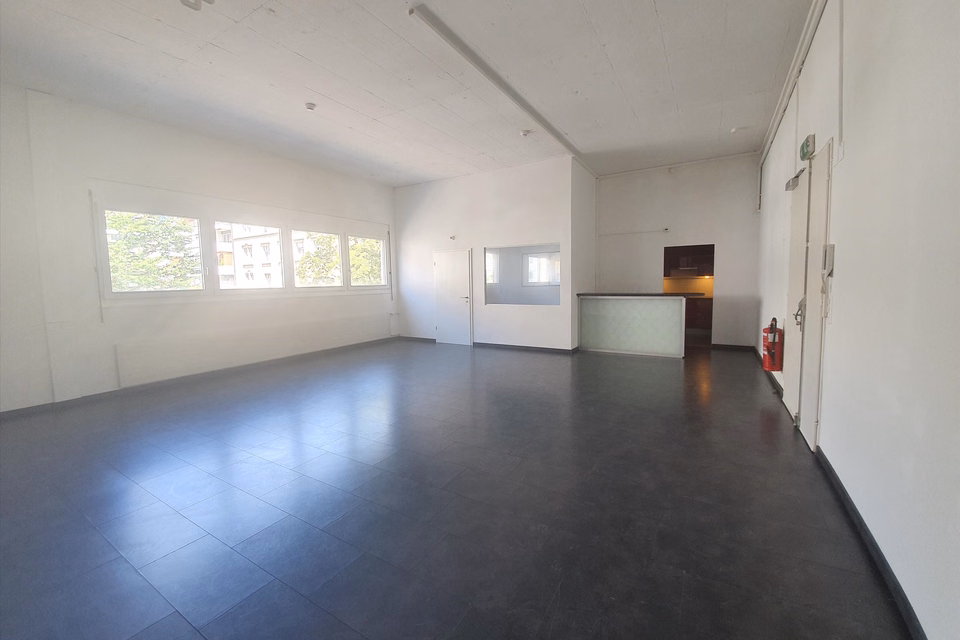 Bright spaces with potential – your new location in Basel, Falkensteinerstrasse, 4053 Basel, Basel-City, CH