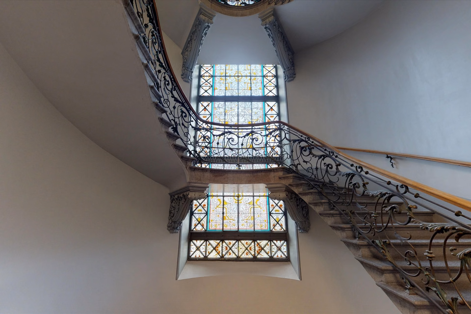 Emplacement unique dans le bâtiment postal historique, Gäuggelistrasse, 7000 Chur, Grisons, CH