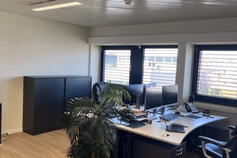 Uffici di 59 m² e 22 m² collegati, Rte des Avouillons, 1196 Gland, Vaud, CH