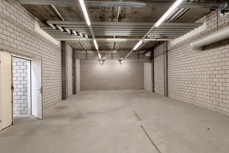 Zentral gelegener Lagerraum beim Bahnhof Baden zu vermieten, Langhaus, 5400 Baden, Aargau, CH