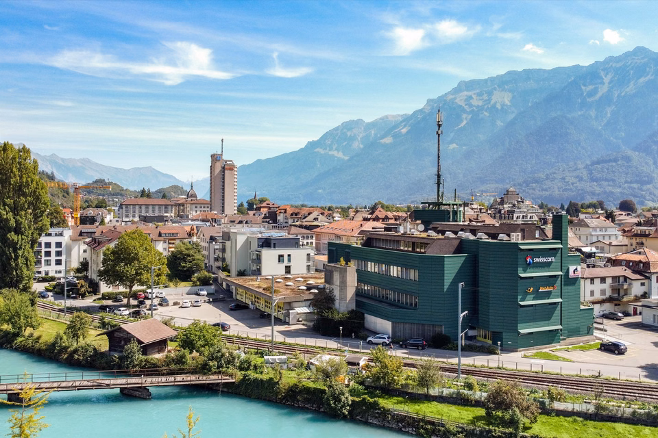 La Sua nuova sede aziendale direttamente sul fiume Aare!, Aareckstr., 3800 Interlaken, Bern, CH