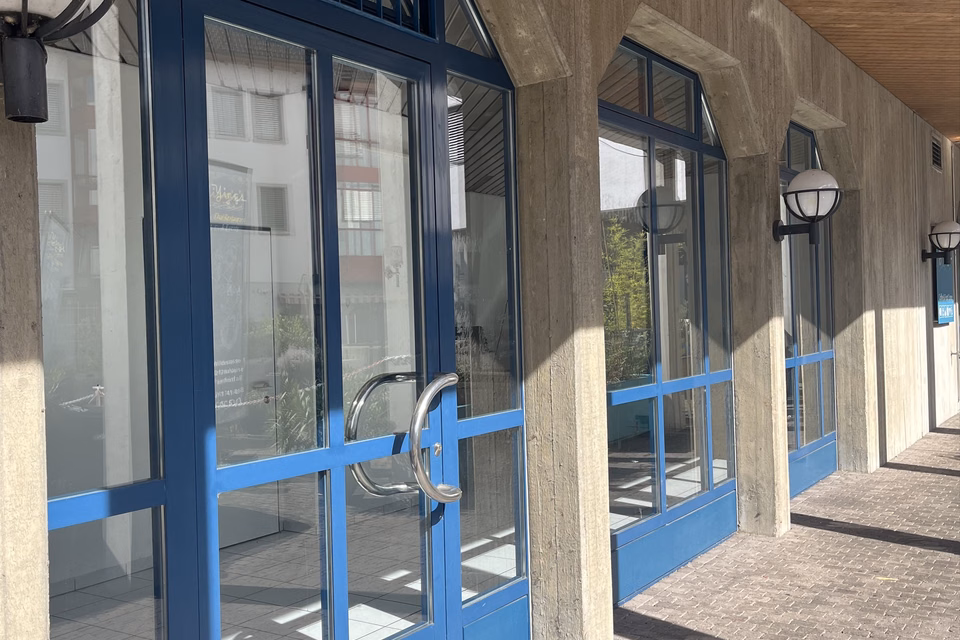 Local commercial à louer à Neuhausen, emplacement central, Wildenstr., 8212 Neuhausen am Rhein, Schaffhausen, CH
