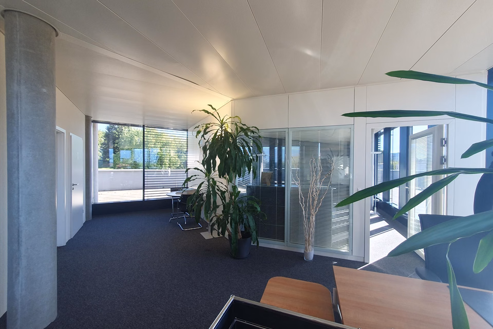 Hervorragende Bürofläche von 194 m² mit Terrasse, Rte de Ferney, 1218 Le Grand-Saconnex, Geneva, CH