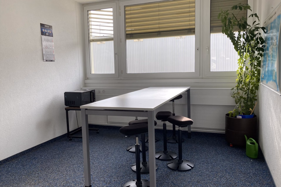 Spazi ufficio immediatamente disponibili in un vivace quartiere logistico‑industriale, Schützenmattstr. Bürogeb, 8180 Bülach, Zurich, CH