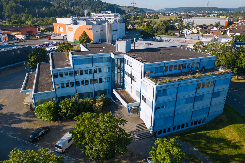 Votre nouvel emplacement de bureaux !, Ausserfeldstrasse, 5036 Oberentfelden, Aargau, CH
