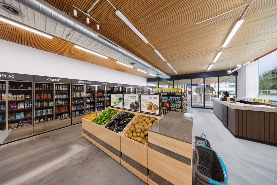 Là où les navetteurs arrivent, commence votre succès., Bahnhofstrasse, 3627 Heimberg, Bern, CH