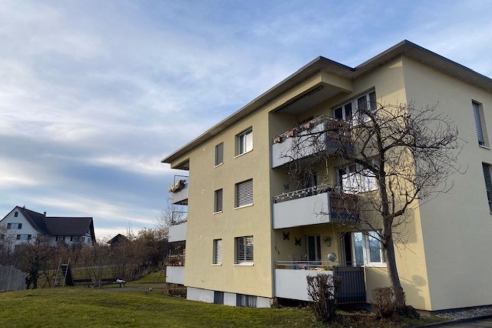 Place de parc à louer à Stäfa, Obere Chergerten 7, EH, 8712 Stäfa, Zurich, CH