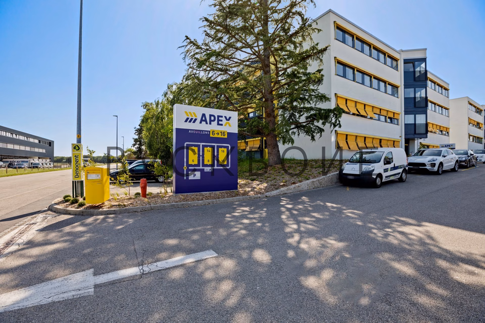 Atelier- / Industriefläche, Rte des Avouillons, 1196 Gland, Vaud, CH