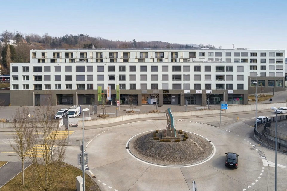 Votre véhicule a-t-il besoin d'un abri ?, Güterstr. 2, EH Mieter, 4663 Aarburg, Aargau, CH