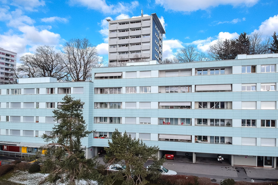 Posti auto interni in affitto vicino al quartiere di Chailly, Ch. du Devin, 1012 Lausanne, Vaud, CH