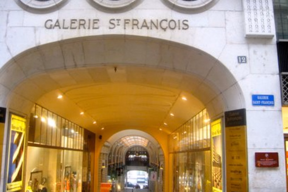 Vetrina in affitto alla Galerie Saint-François, Galerie St - François, 1003 Lausanne, Vaud, CH