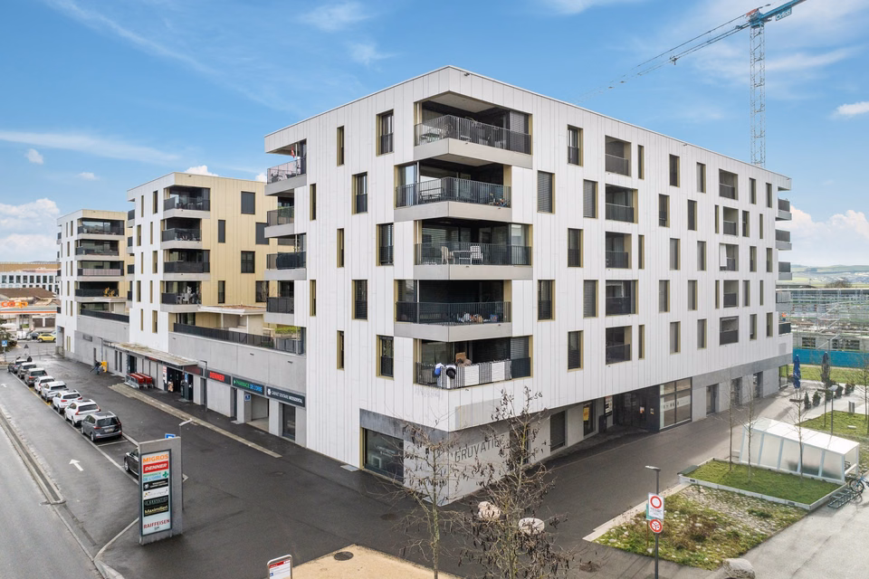 Within a shopping center in Orbe, Rte Granges-Saint-Martin, 1350 Orbe, Vaud, CH
