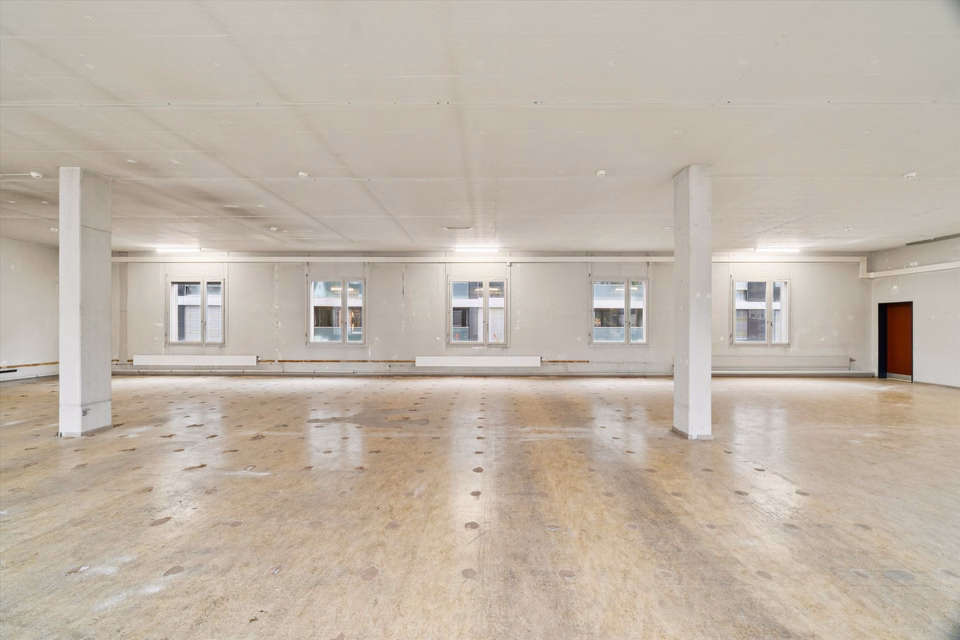 Office location by the train station – Office and commercial spaces in Wetzikon, Poststrasse, 8620 Wetzikon ZH, Zurich, CH