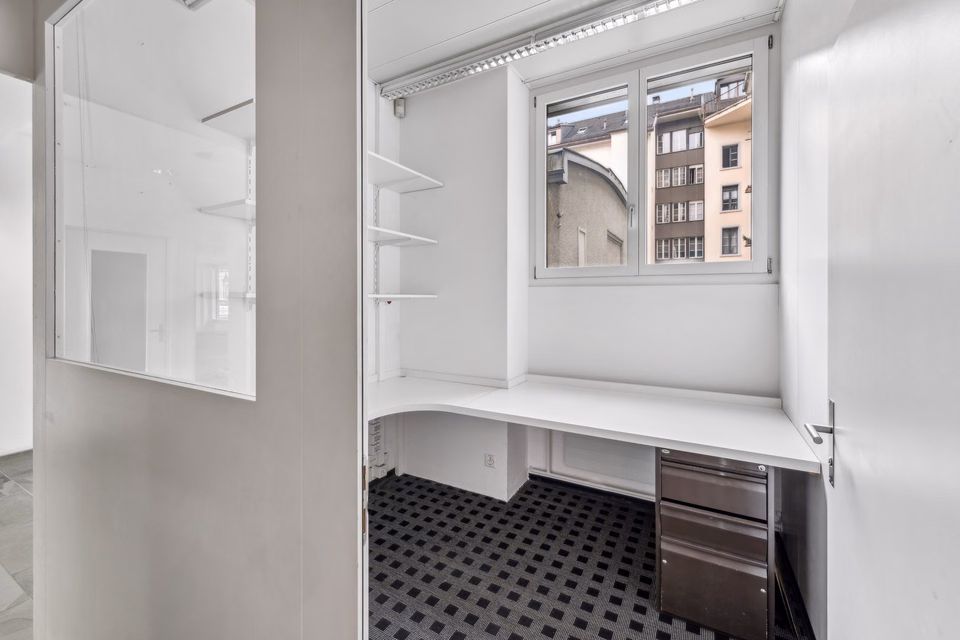 Vous cherchez une surface commerciale au rez-de-chaussée dans la Neustadt de Lucerne dès maintenant ? C'est parti !, Winkelriedstr. Lager/Laden, 6003 Luzern, LU, CH