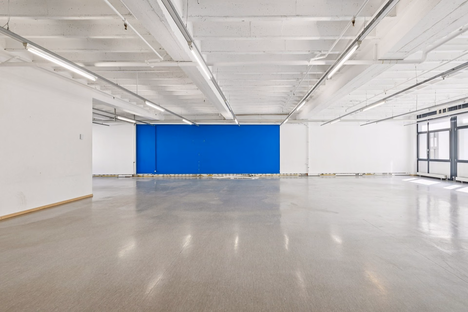 Surface idéalement située au centre-ville piéton de la ville, Rue du Lac - 14, 1400 Yverdon-les-Bains, Vaud, CH
