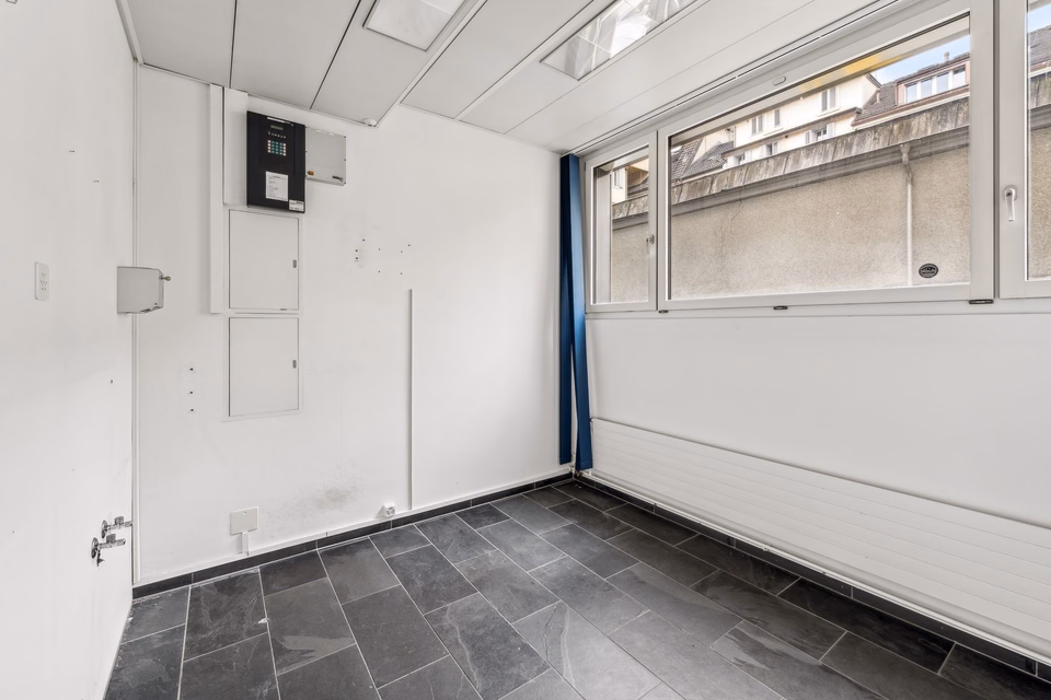 Vous cherchez une surface commerciale au rez-de-chaussée dans la Neustadt de Lucerne dès maintenant ? C'est parti !, Winkelriedstr. Lager/Laden, 6003 Luzern, LU, CH