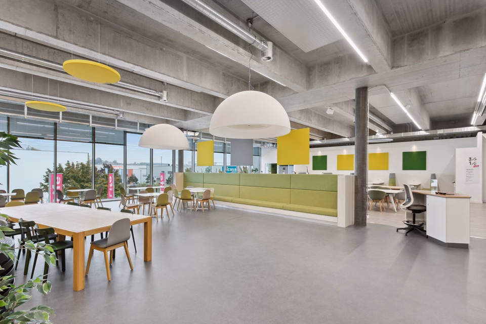 Entdecken Sie Ihren neuen Showroom- oder Büroraum im Centre iLife in Etoy!, Rte de Suisse, 1163 Etoy, Vaud, CH