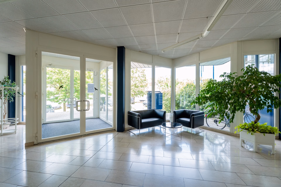 Votre nouveau lieu de travail prend forme ici., Ausserfeldstrasse, 5036 Oberentfelden, Aargau, CH