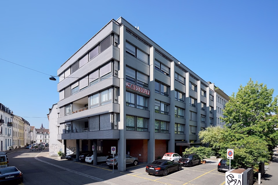 Il Suo veicolo ha bisogno di un riparo?, Schützengraben 21 / EH, 4051 Basel, Basel-City, CH