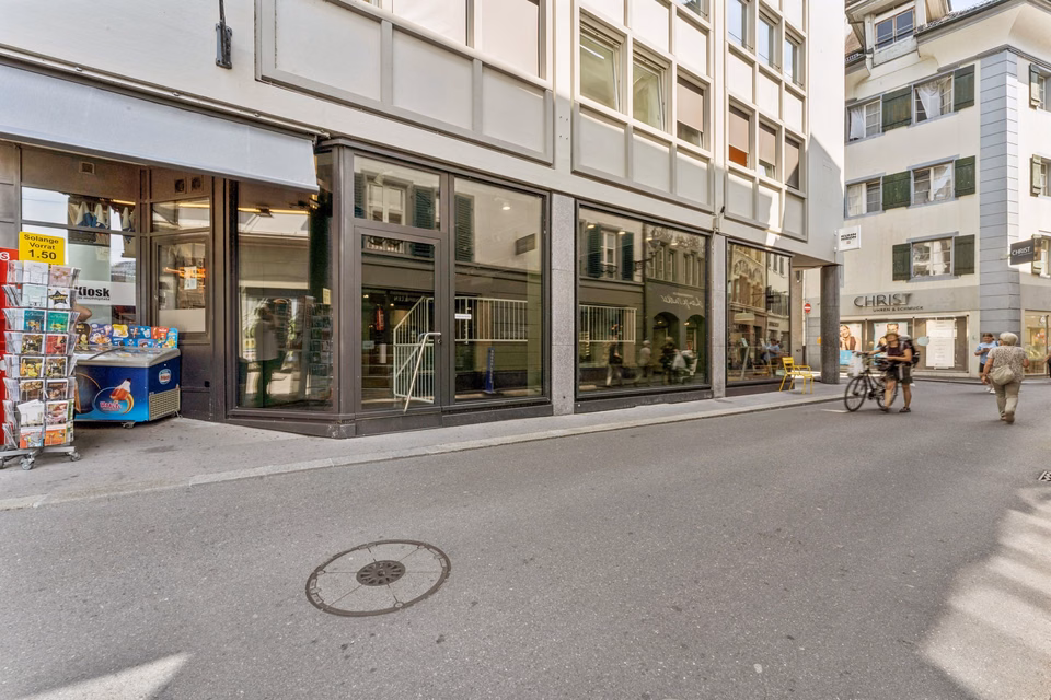 Représentative et élégante : surface de vente en emplacement privilégié, Weinmarkt, 6004 Luzern, LU, CH