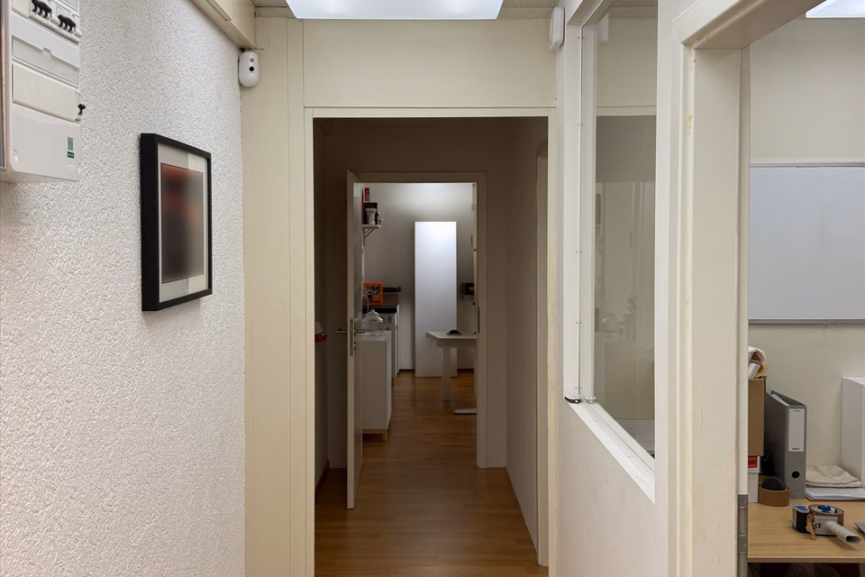 Sehr angenehmes Büro in Avouillons, Rte des Avouillons, 1196 Gland, Vaud, CH