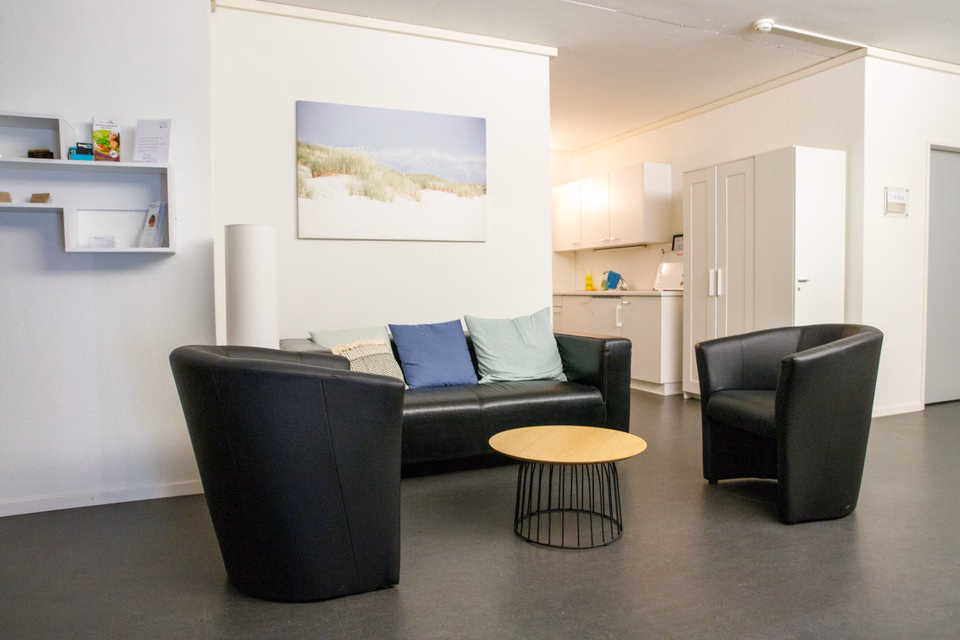 Büro-/ Praxisräumlichkeiten nur 10 Gehminuten vom Bahnhof!, Gartematt, 8180 Bülach, Zurich, CH