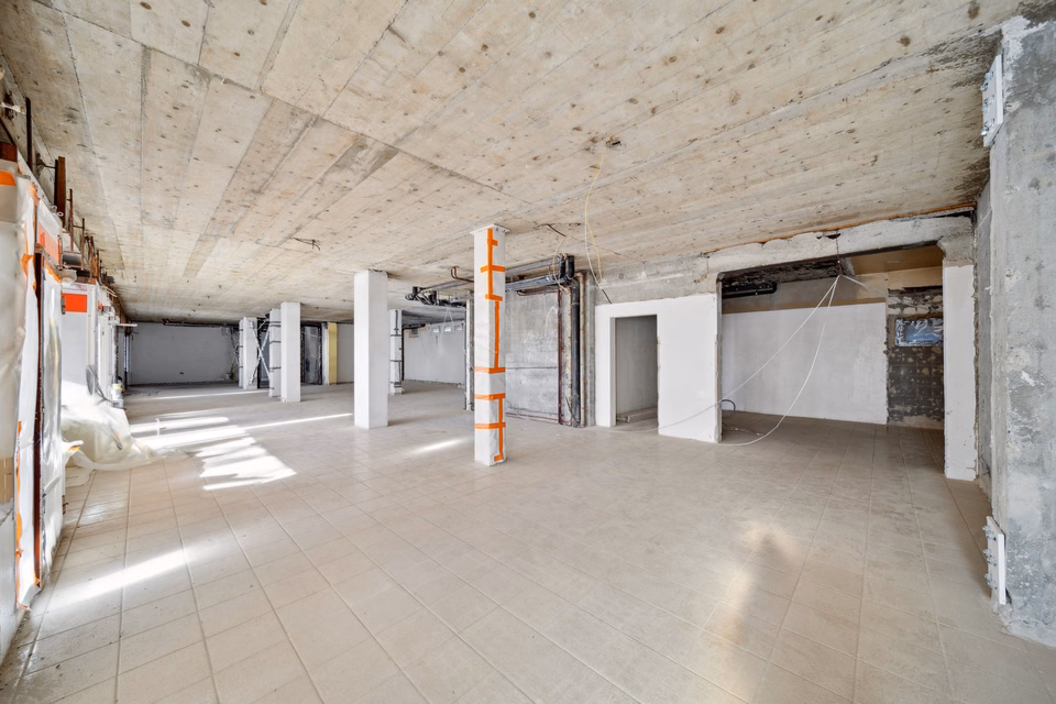 Schöne Gewerbefläche nahe dem Zentrum, Ch. de Pierrefleur, 1004 Lausanne, Vaud, CH
