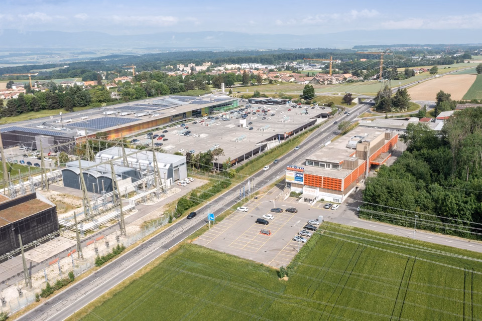 Ampia superficie commerciale – luminosità e visibilità eccezionali, Chemin du Marais, 1032 Romanel-s-Lausanne, Vaud, CH