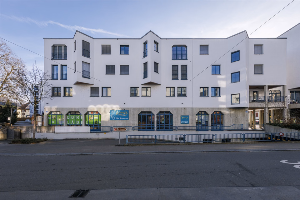 Posto auto in autorimessa nel centro di Neuhausen, EP Wildenstr.1/3,5 Zentralstr., 8212 Neuhausen am Rhein, Schaffhausen, CH